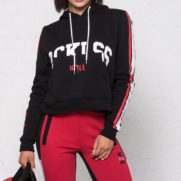 Y&R x Sammy Wilk | Crop Long Sleeve Hoodie - Picture 6 of 6